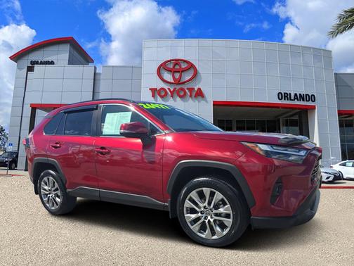 2022 Toyota RAV4 XLE Premium