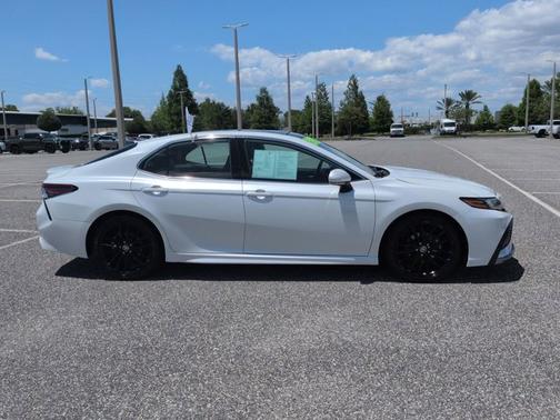 Pearl 2023 Toyota Camry XSE