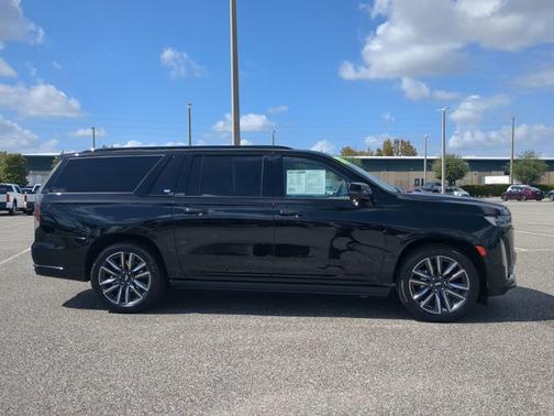 2022 Cadillac Escalade ESV Sport Platinum
