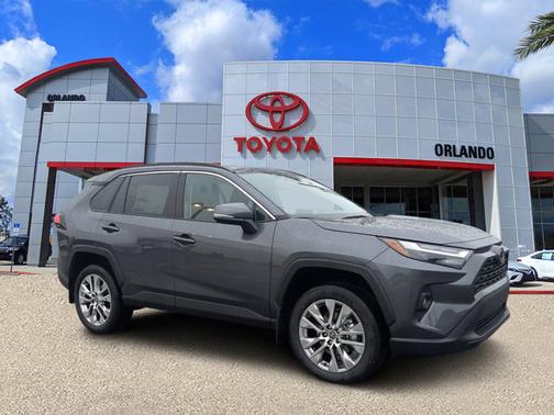 2025 Toyota RAV4 XLE Premium