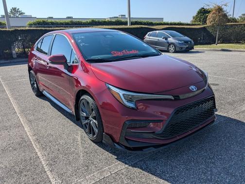 2025 Toyota Corolla SE