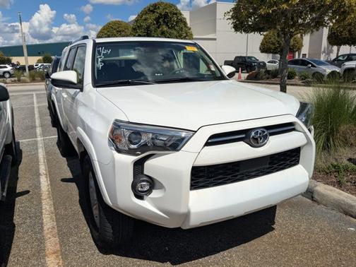 2024 Toyota 4Runner SR5