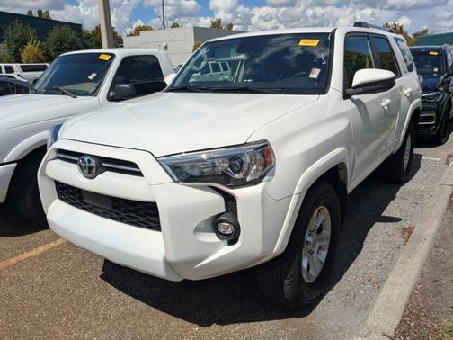 2024 Toyota 4Runner SR5