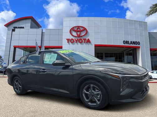 Interstellar Gray 2025 Kia K4 LXS