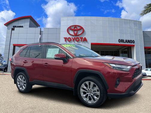Pearl 2025 Toyota RAV4 XLE Premium