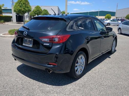 2018 Mazda Mazda3 Sport