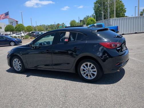 2018 Mazda Mazda3 Sport