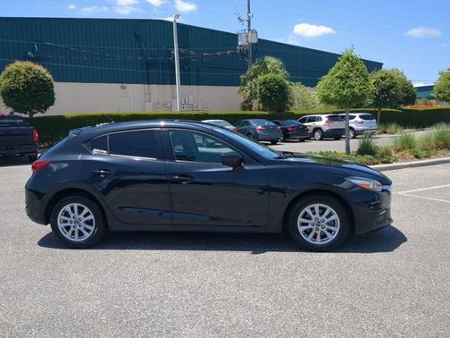 2018 Mazda Mazda3 Sport