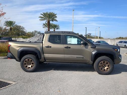 2025 Toyota Tacoma Base