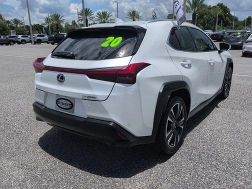 White Pearl 2020 Lexus UX 250h Base