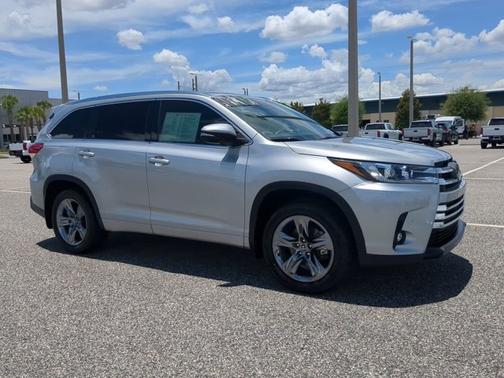 2019 Toyota Highlander Limited Platinum