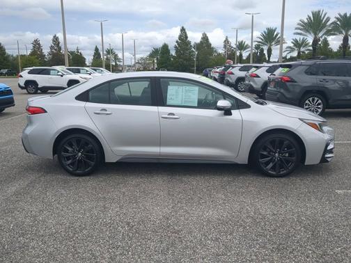 2023 Toyota Corolla SE