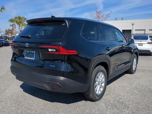 2026 Toyota Grand Highlander Hybrid XLE