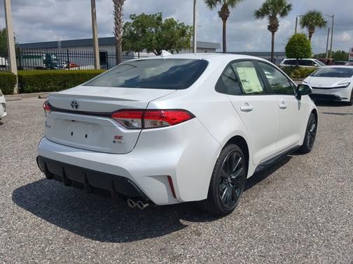 2025 Toyota Corolla Hybrid SE