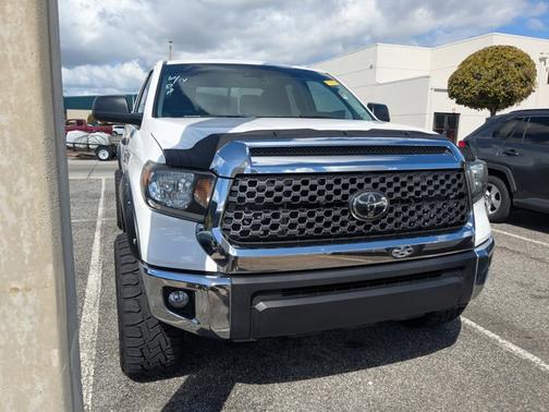 2020 Toyota Tundra SR5