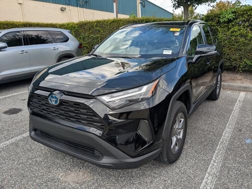 2023 Toyota RAV4 Hybrid XLE