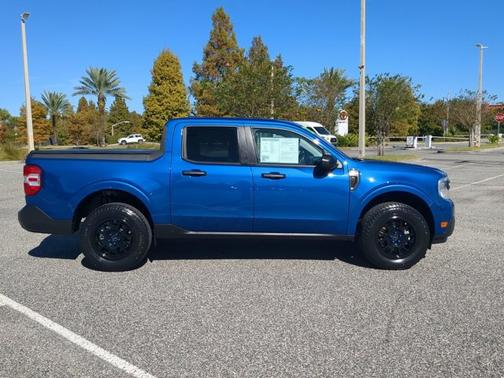 2024 Ford Maverick XL