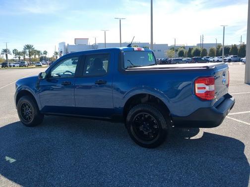 2024 Ford Maverick XL