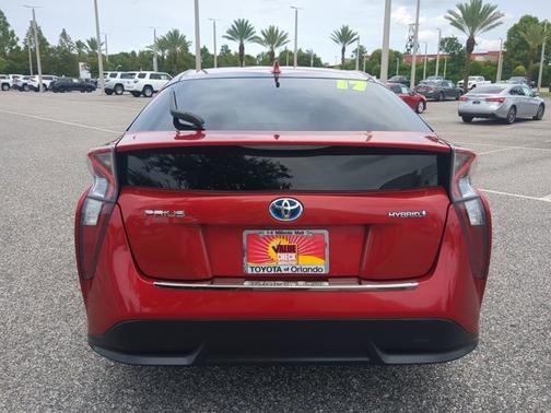 2017 Toyota Prius Four Touring