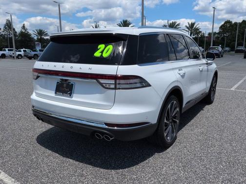 White Metallic 2020 Lincoln Aviator Reserve AWD