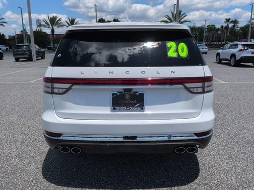 White Metallic 2020 Lincoln Aviator Reserve AWD