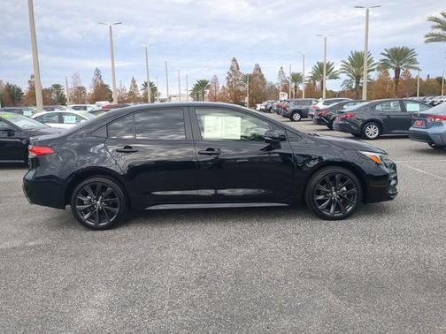 2024 Toyota Corolla Hybrid SE