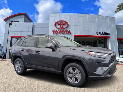 2025 Toyota RAV4 Hybrid XLE