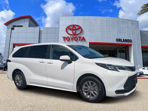 Ice 2024 Toyota Sienna LE