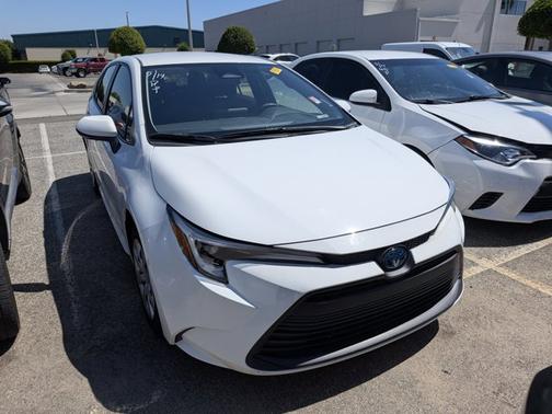 Ice 2024 Toyota Corolla Hybrid LE