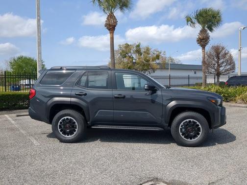 2025 Toyota 4Runner TRD Off Road
