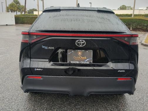 2024 Toyota bZ4X XLE