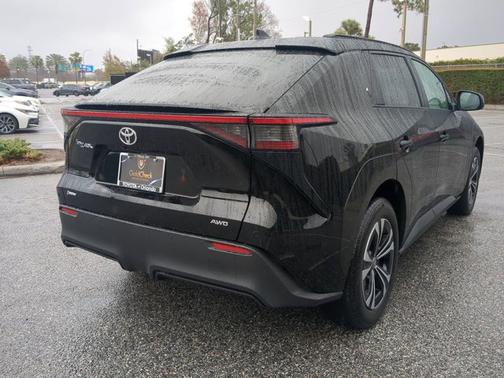 2024 Toyota bZ4X XLE