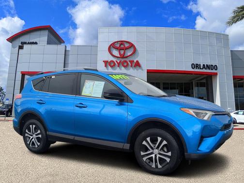 2018 Toyota RAV4 LE