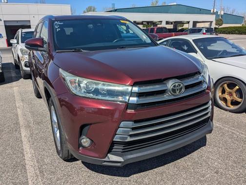 2017 Toyota Highlander Limited