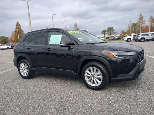 2022 Toyota Corolla Cross LE