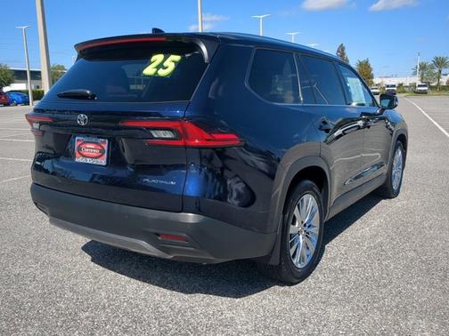 2025 Toyota Grand Highlander Platinum