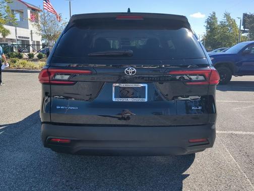 2026 Toyota Grand Highlander Hybrid XLE