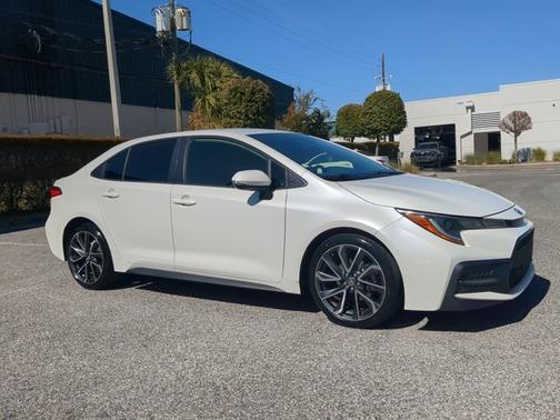 2020 Toyota Corolla SE