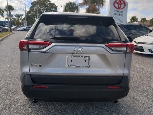 2025 Toyota RAV4 LE