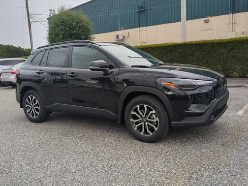 2026 Toyota Corolla Cross Hybrid SE