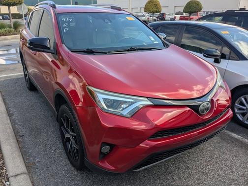 2017 Toyota RAV4 SE