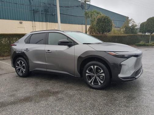 2024 Toyota bZ4X XLE
