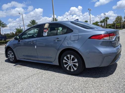 Celestite 2022 Toyota Corolla Hybrid LE