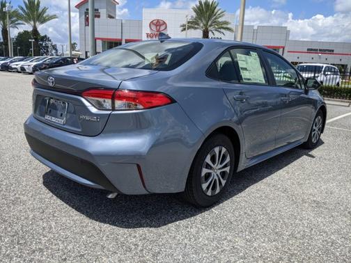 Celestite 2022 Toyota Corolla Hybrid LE