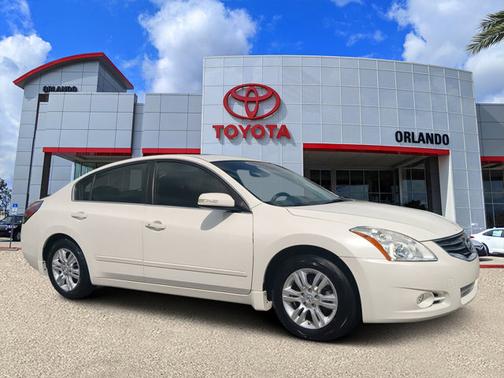 Winter Frost Pearl 2010 Nissan Altima 2.5 SL