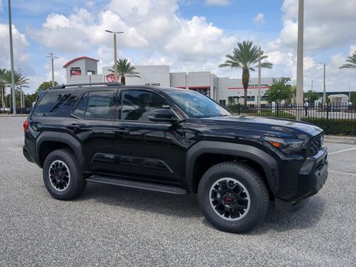 2025 Toyota 4Runner TRD Off Road