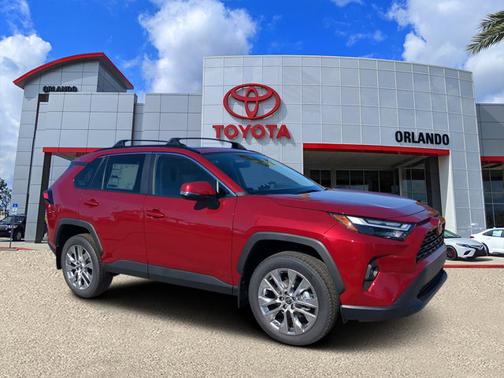 2025 Toyota RAV4 XLE Premium