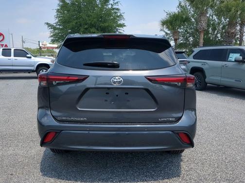 2026 Toyota Highlander Limited