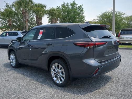 2026 Toyota Highlander Limited