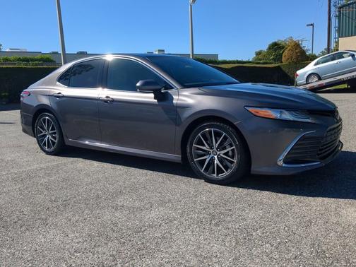 2023 Toyota Camry XLE